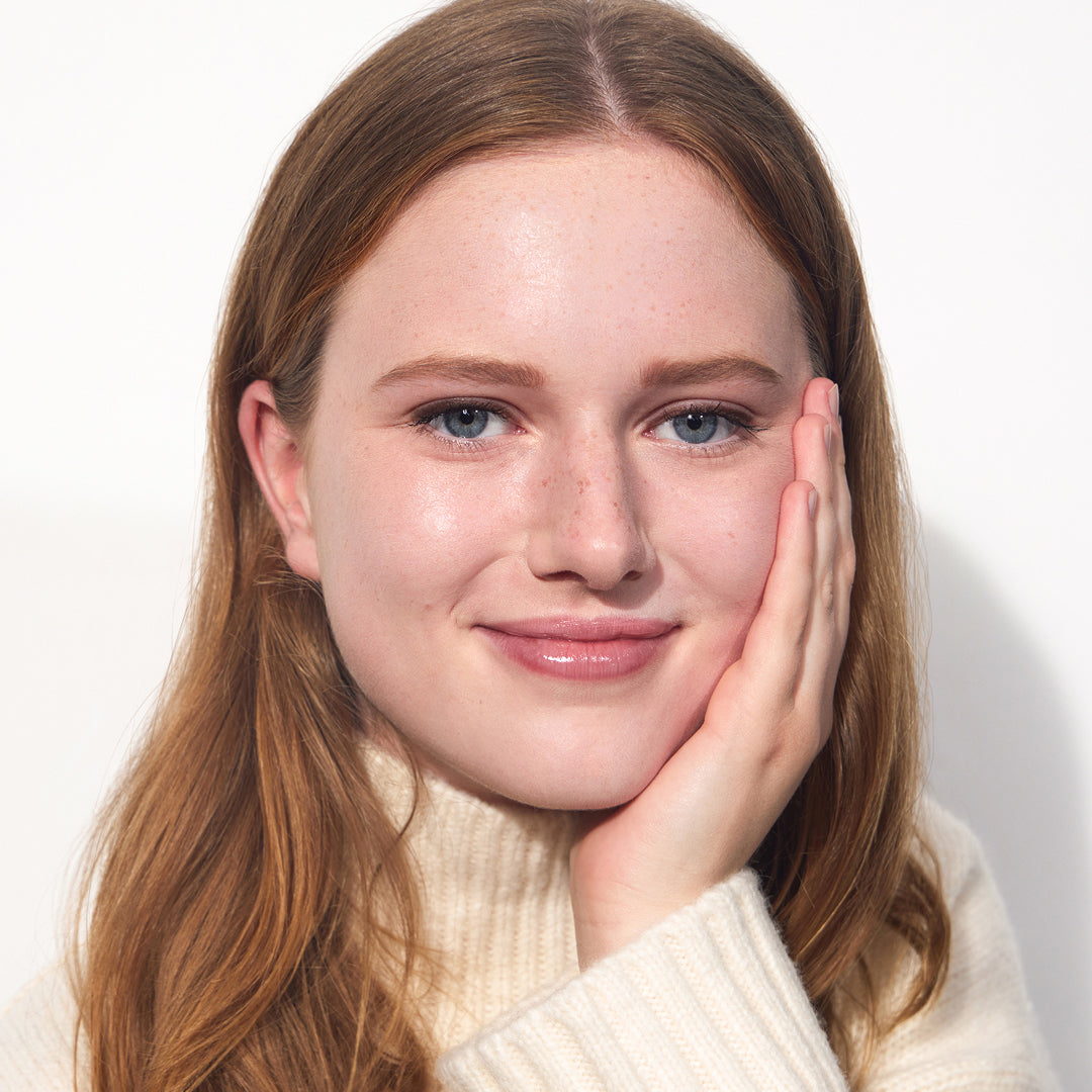 JUST ENOUGH TINTED MOISTURIZER - US 3538