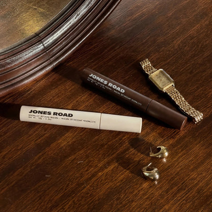 MINIMALIST DEFINING MASCARA - US 8753